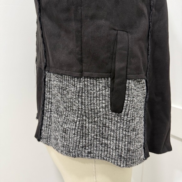 Mystree Stitch Fix Black Gray Open Front Draped Soft Suede Vest Size S - Picture 4 of 9